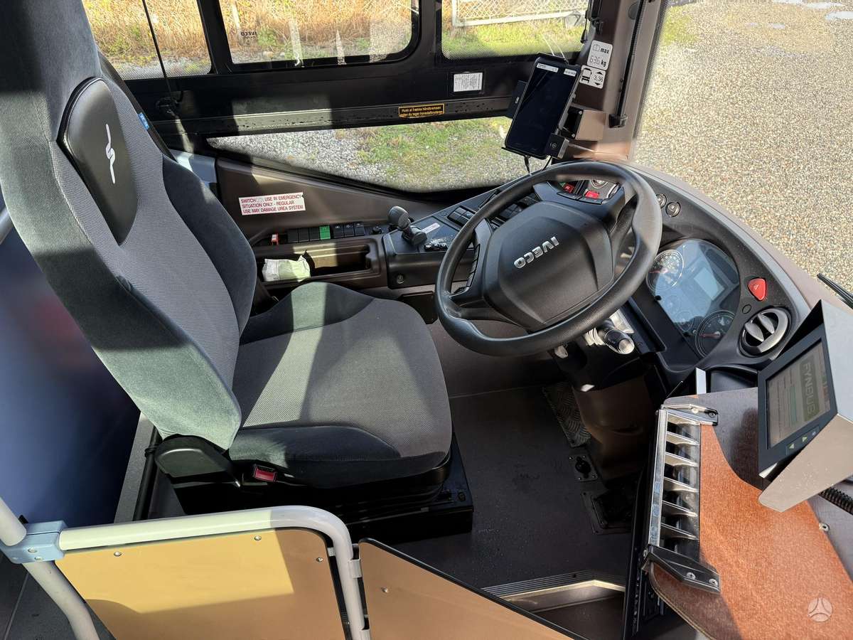 Iveco Crossway. 14 Units!, междугородние / пригородние