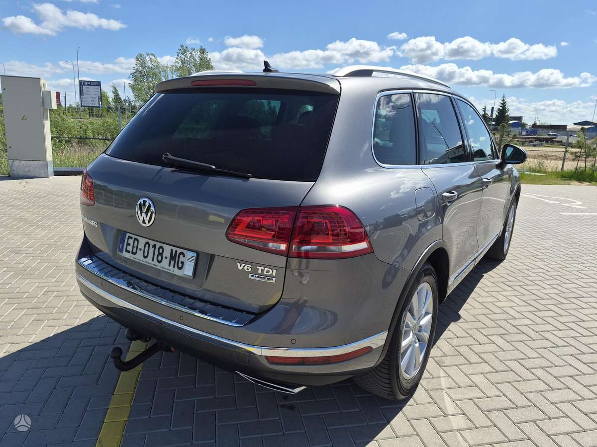 Volkswagen Touareg - 4