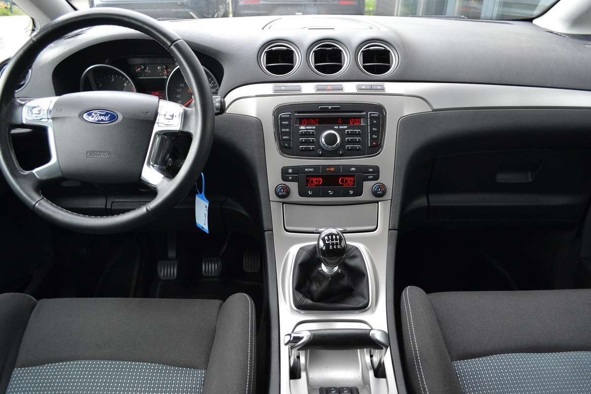 Ford S-MAX, 2.0 l., mpv / minivan