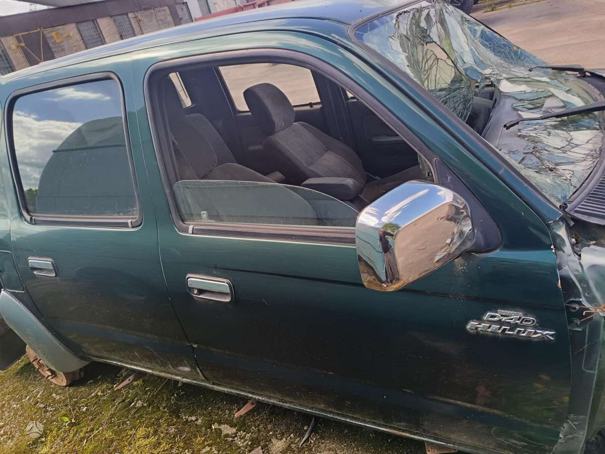 Toyota Hilux rezerves daļās