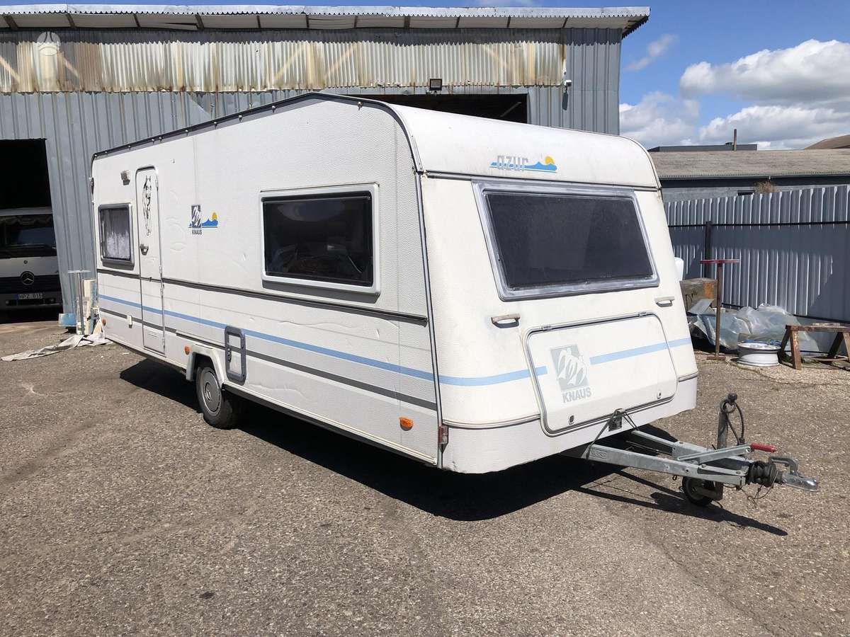 Knaus Azur 540, кемперы