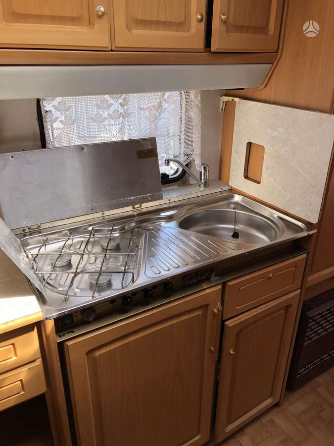 Knaus Azur 540, caravans