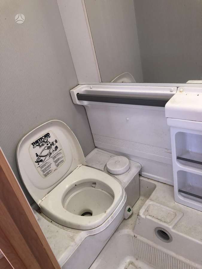 Knaus Azur 540, caravans