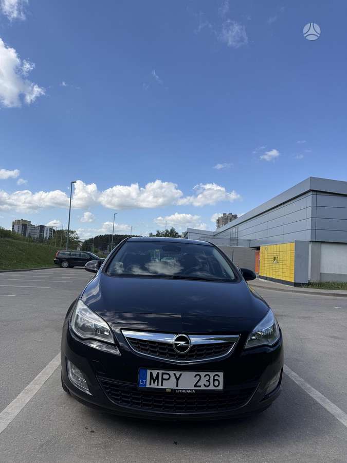 Opel Astra, 1.7 l., hatchback