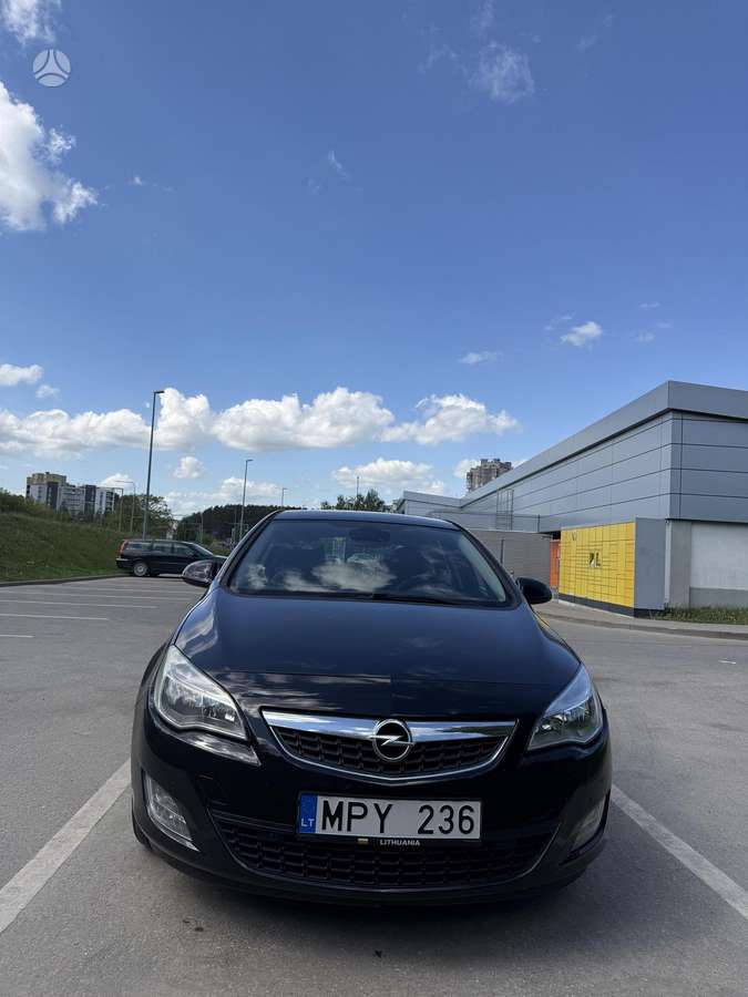 Opel Astra, 1.7 l., Хэтчбек