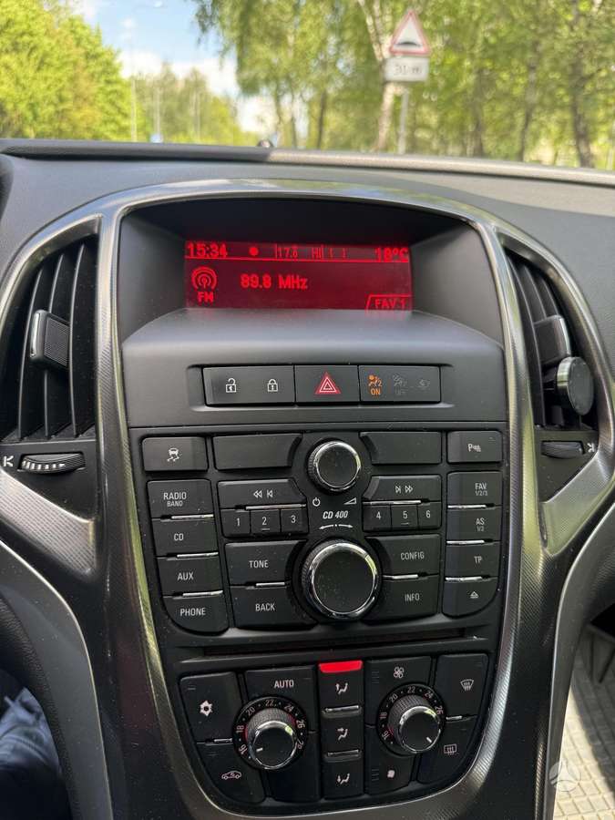Opel Astra, 1.7 l., Хэтчбек