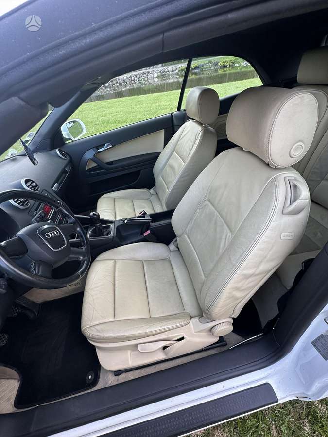 Audi A3, 1.6 l., Кабриолет