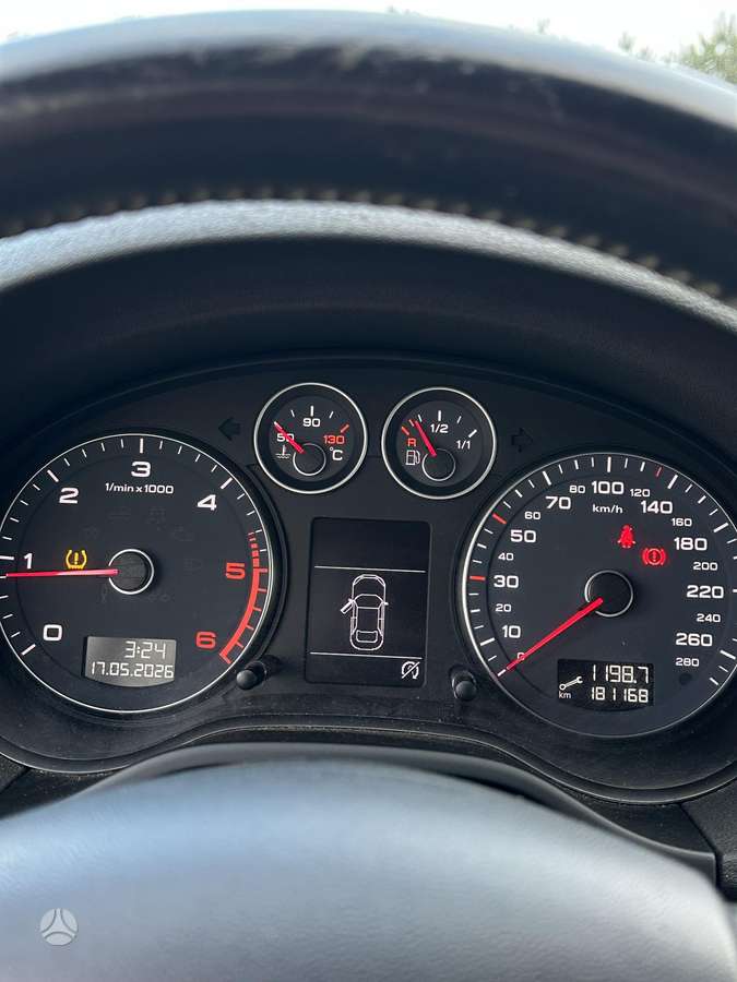 Audi A3, 1.6 l., Кабриолет