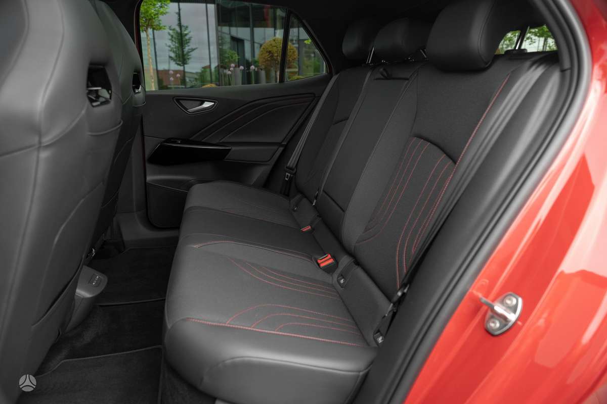 Volkswagen ID.3 - 11