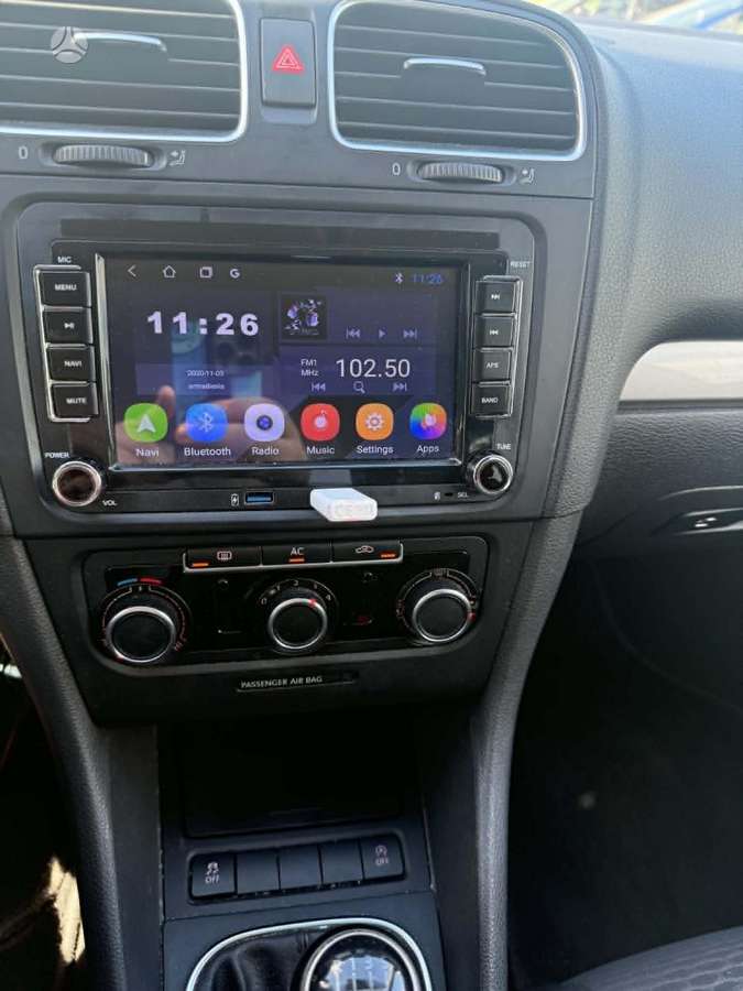 Volkswagen Golf - 3