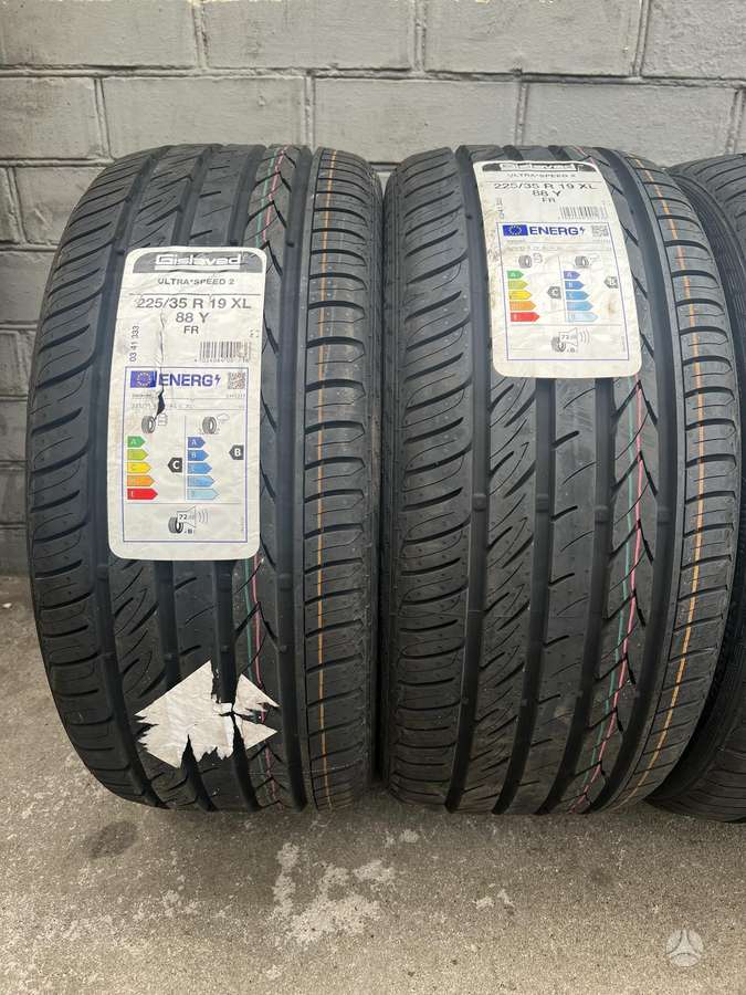Gislaved Ultra Speed 2 + 225/35, summer 255/30 R19