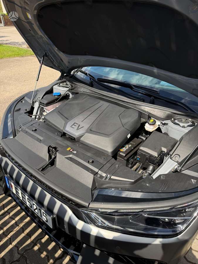 Kia EV6, 430 kWh, hatchback