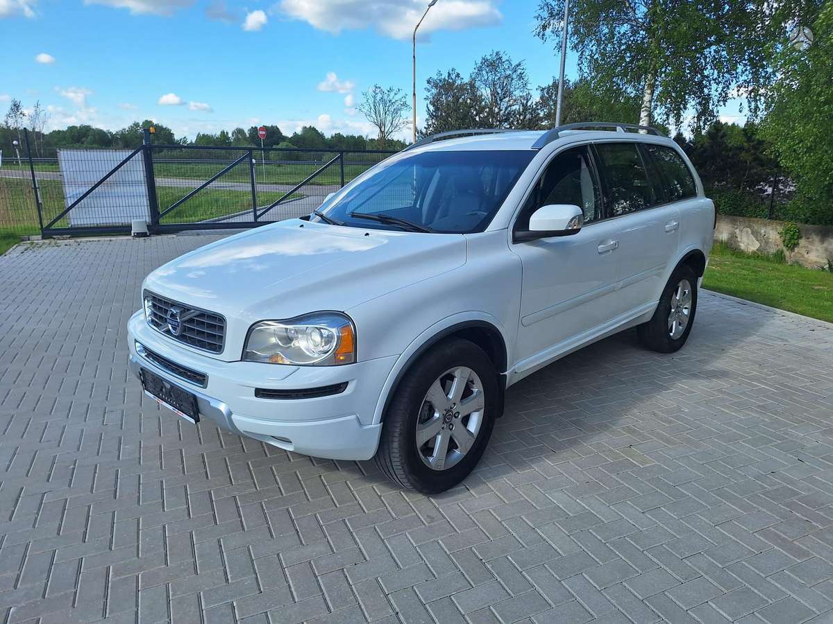 Volvo XC90 - 4