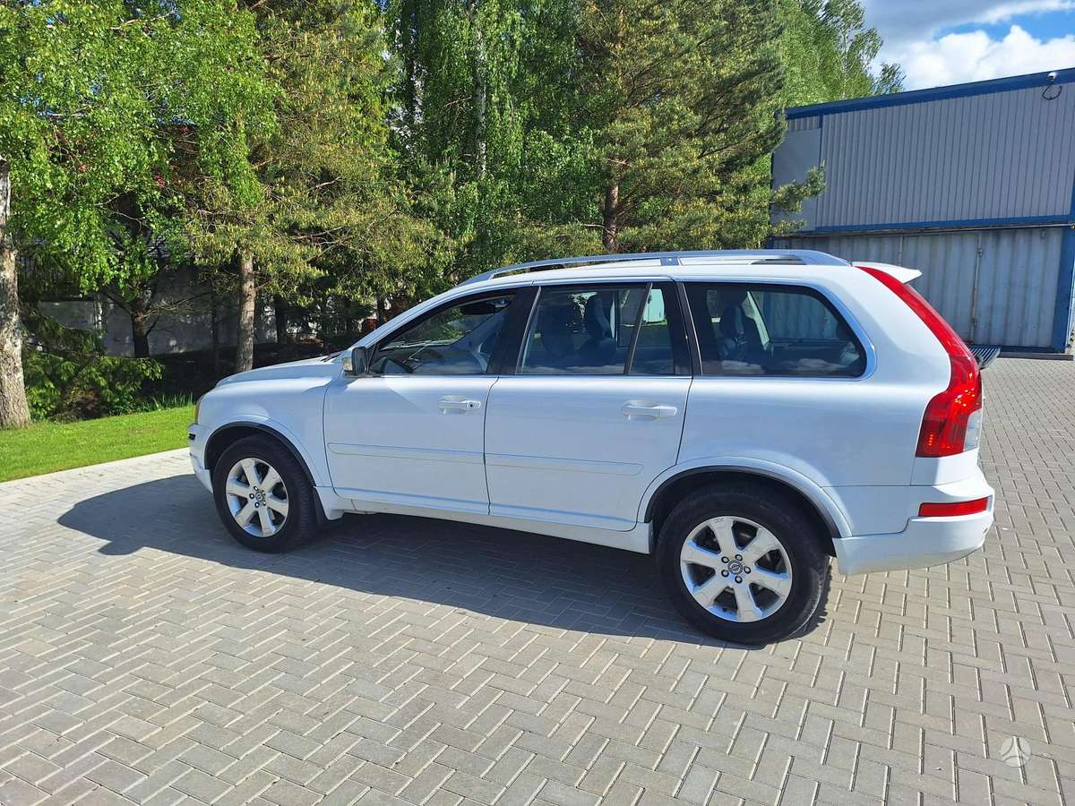 Volvo XC90 - 6