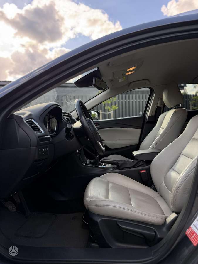 Mazda 6, 2.2 l., wagon