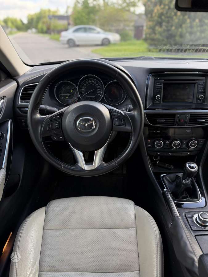 Mazda 6, 2.2 l., wagon