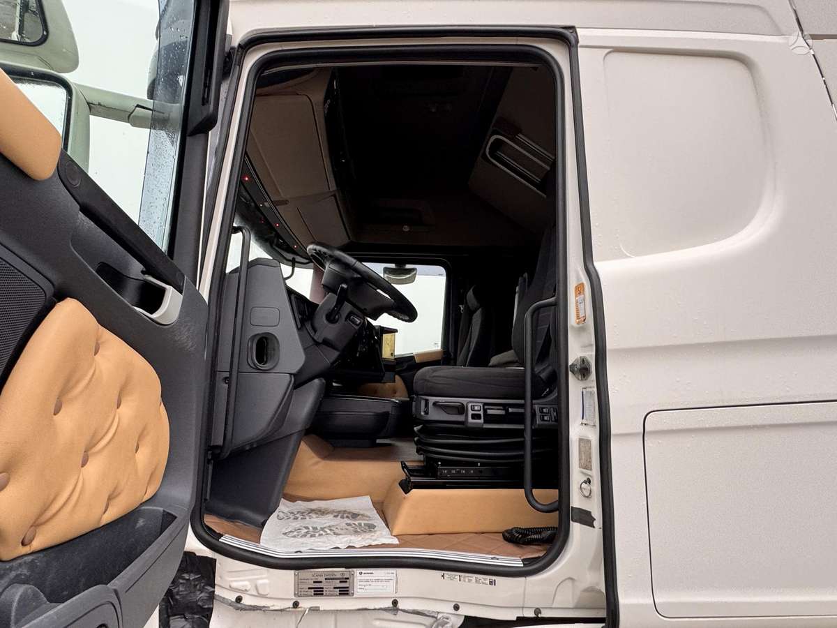 Scania R450, 2 miegamosios vietos