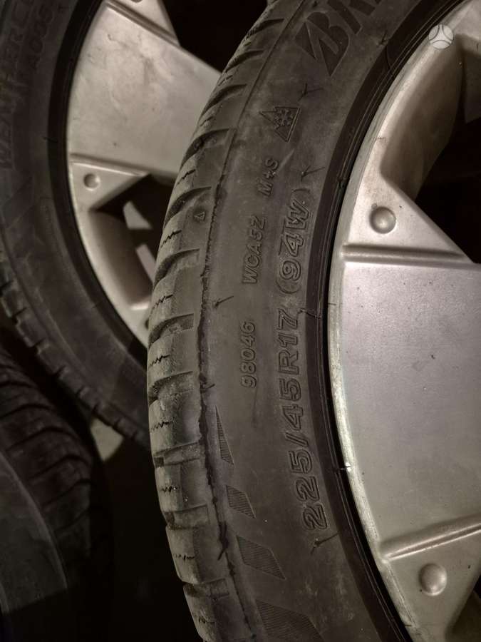 Bridgestone, всесезонные 225/45 R17