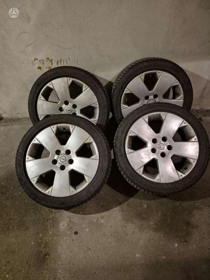 Bridgestone, всесезонные 225/45 R17