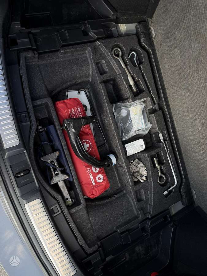 Mazda 6, 2.2 l., wagon