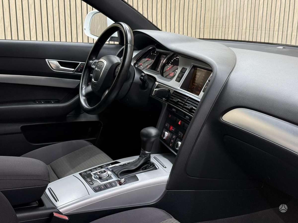Audi A6, 2.0 l., Седан