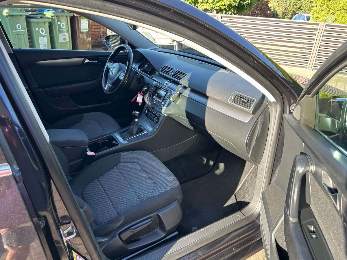 Volkswagen Passat, 1.6 l., Универсал