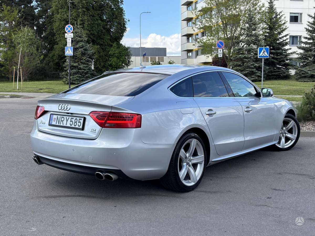 Audi A5, 3.0 l., coupe