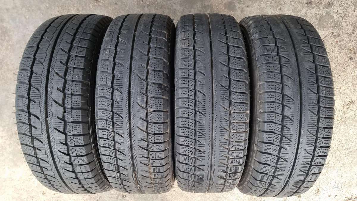 Austone Skadi SP-902, winter 215/65 R16