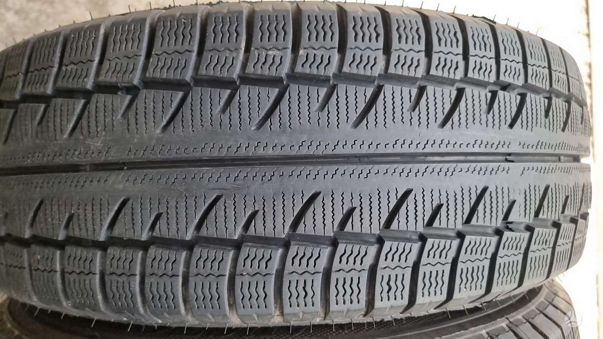Austone Skadi SP-902, winter 215/65 R16