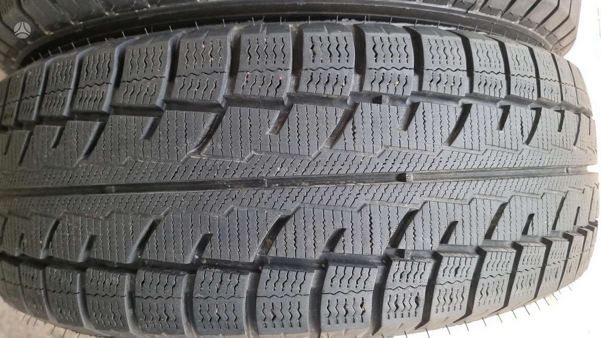 Austone Skadi SP-902, winter 215/65 R16