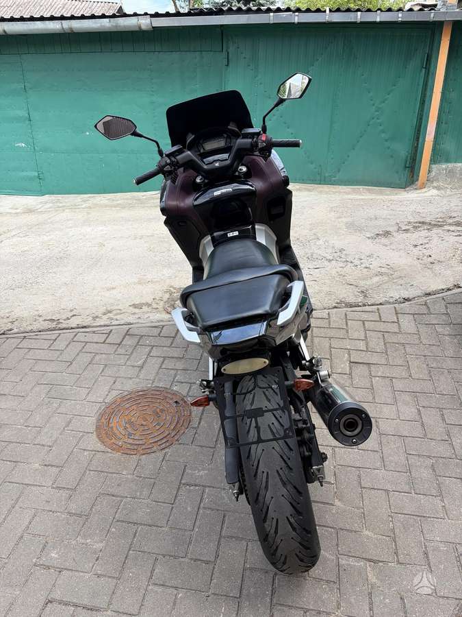 Honda NC 700cc, street / classic