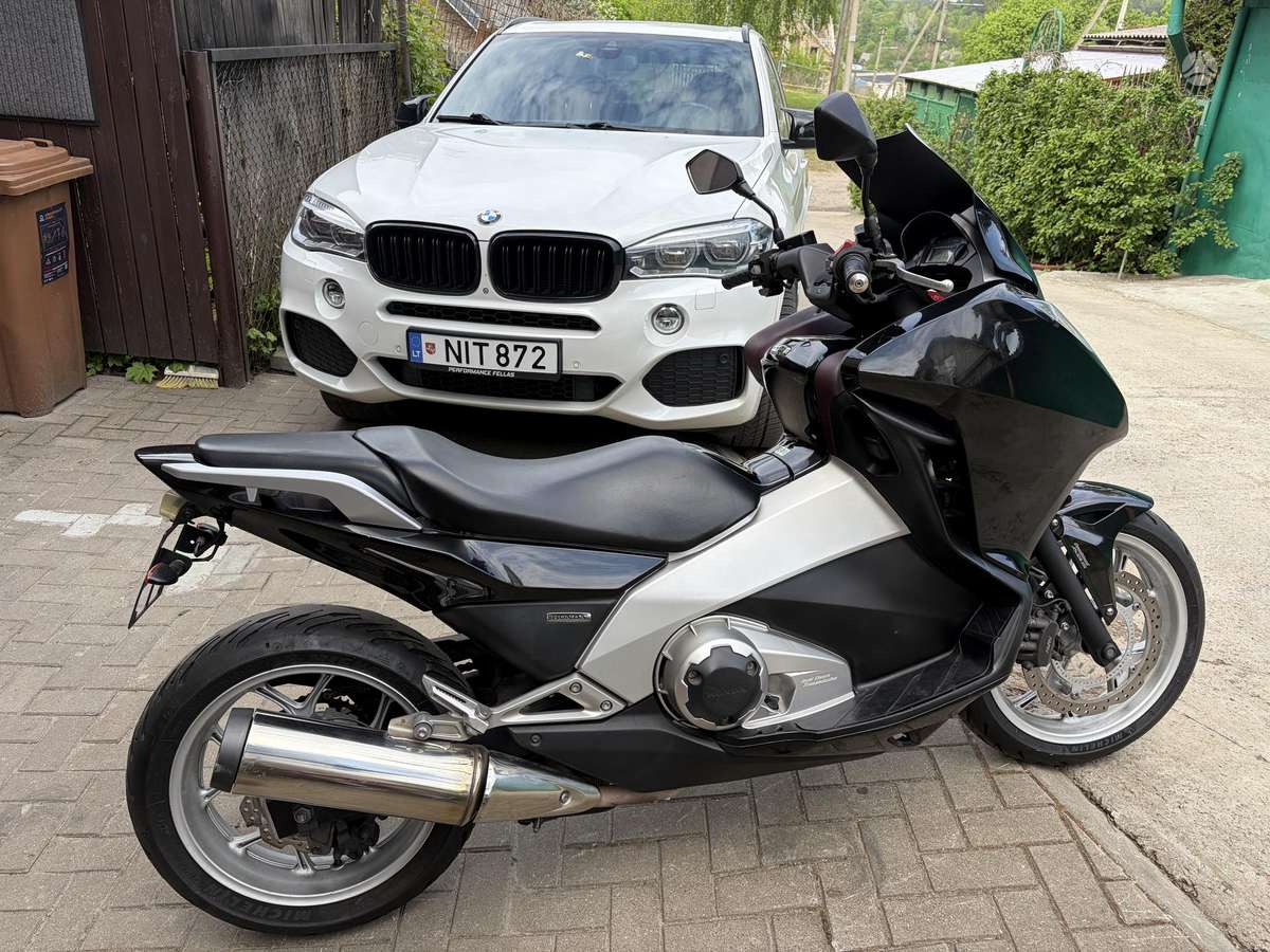 Honda NC 700cc, street / classic