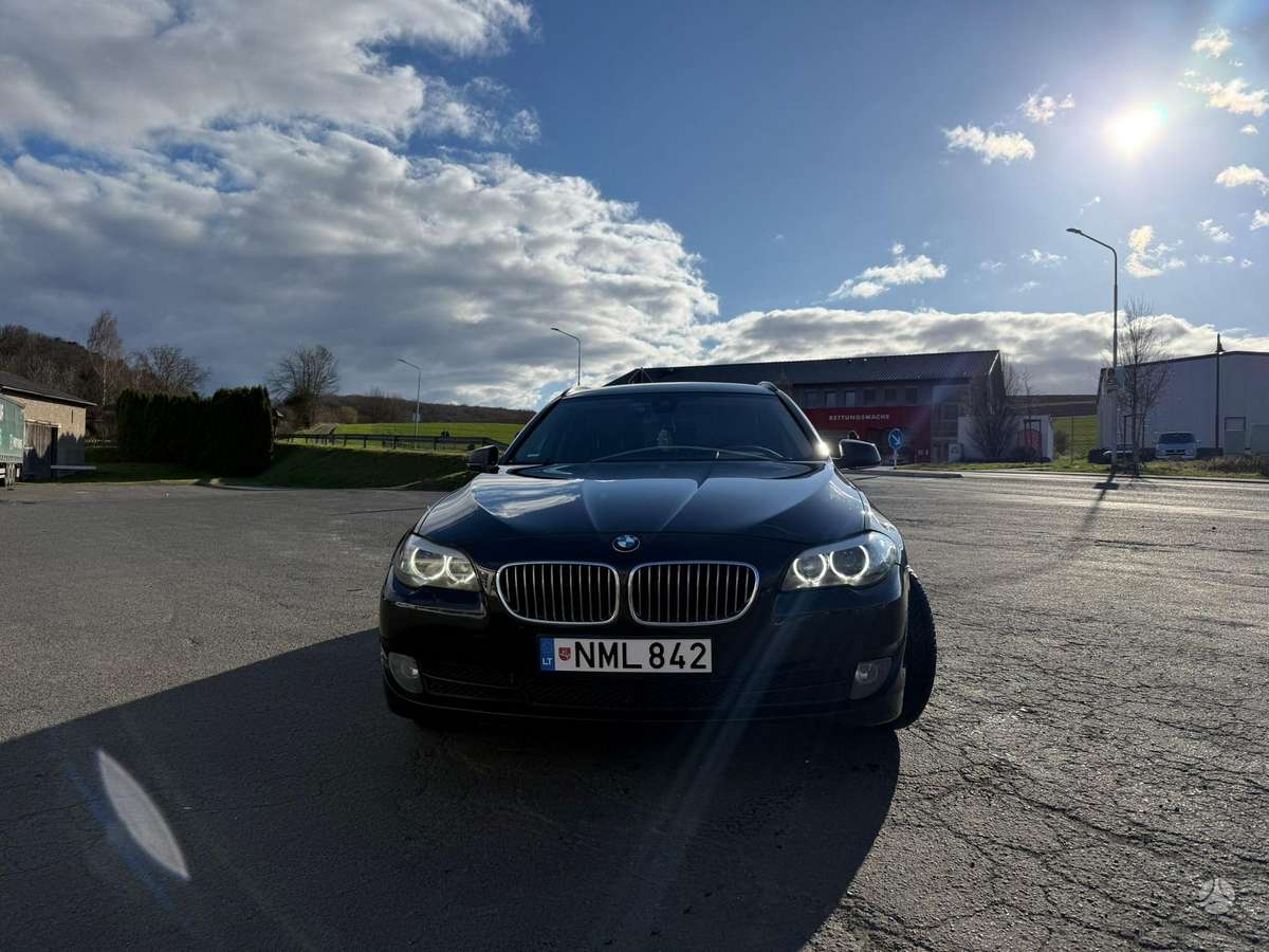 BMW 530, 3.0 l., wagon