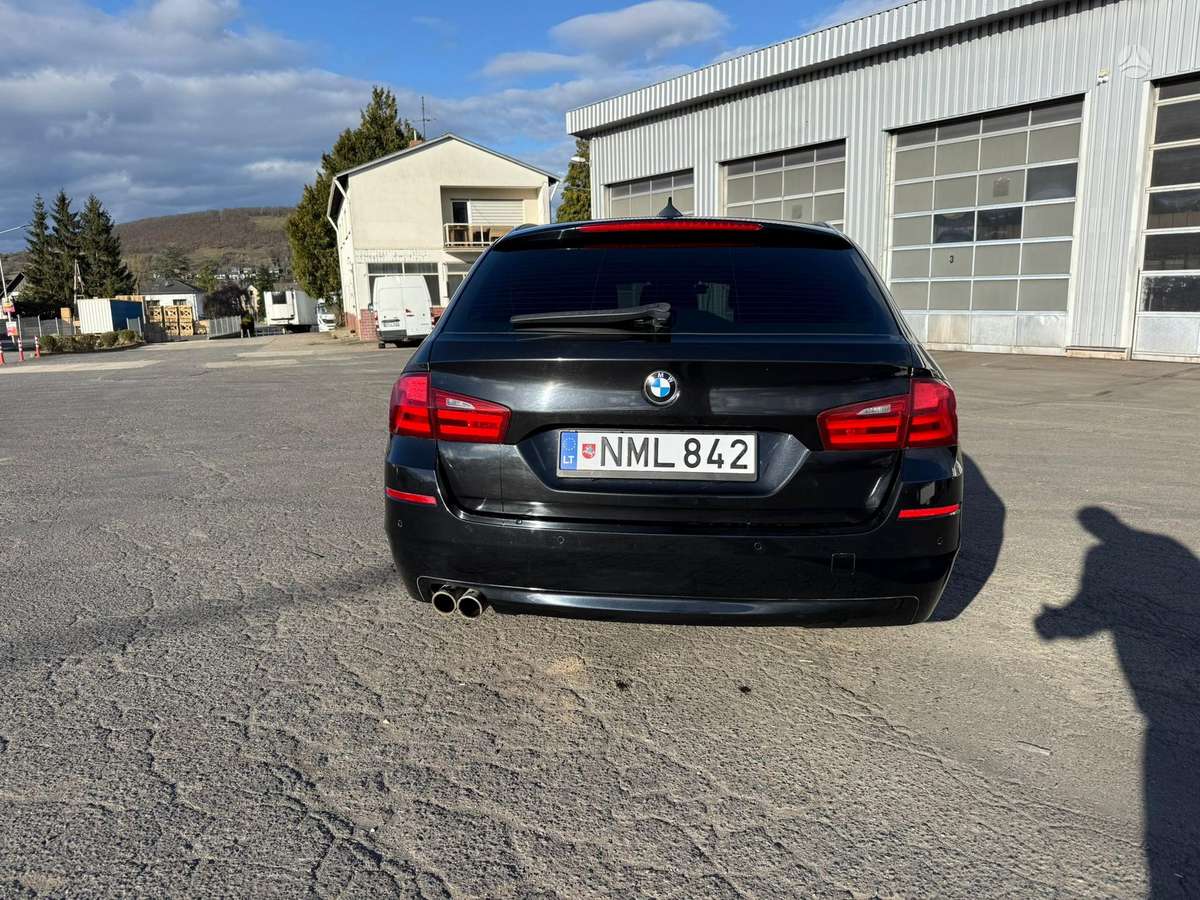 BMW 530, 3.0 l., wagon