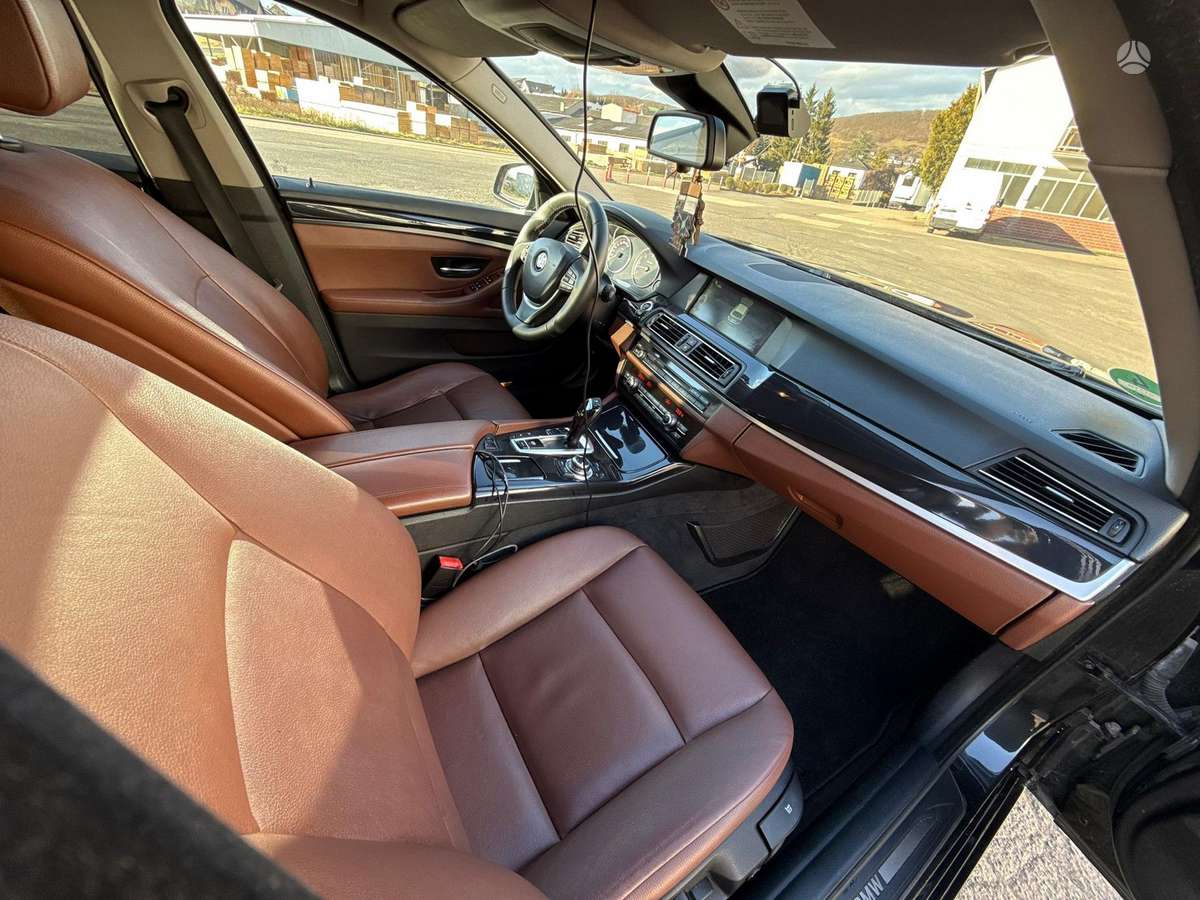 BMW 530, 3.0 l., wagon