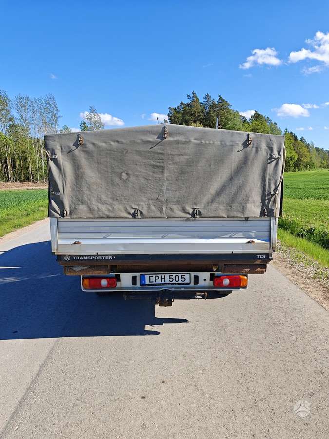 Volkswagen Transporter - 10