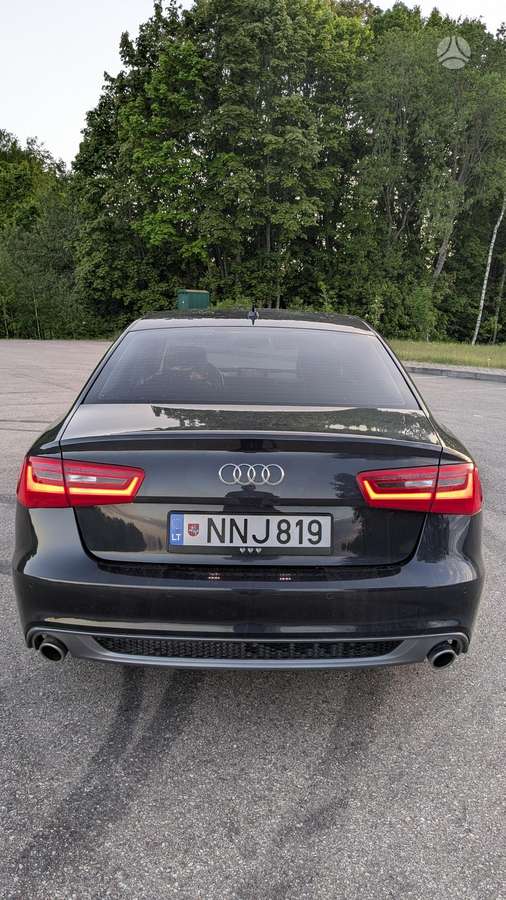 Audi A6, 3.0 l., Седан