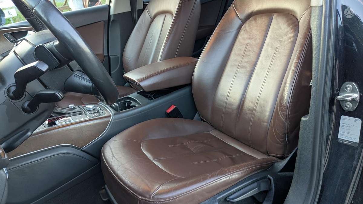 Audi A6, 3.0 l., Седан