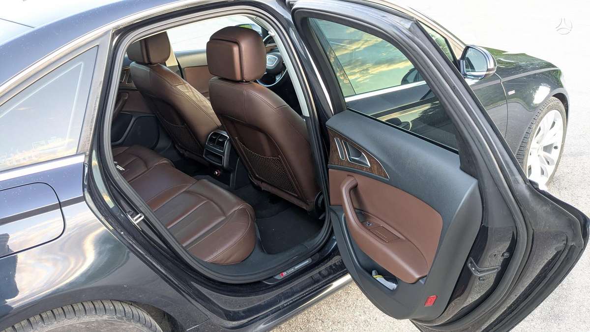 Audi A6, 3.0 l., Седан