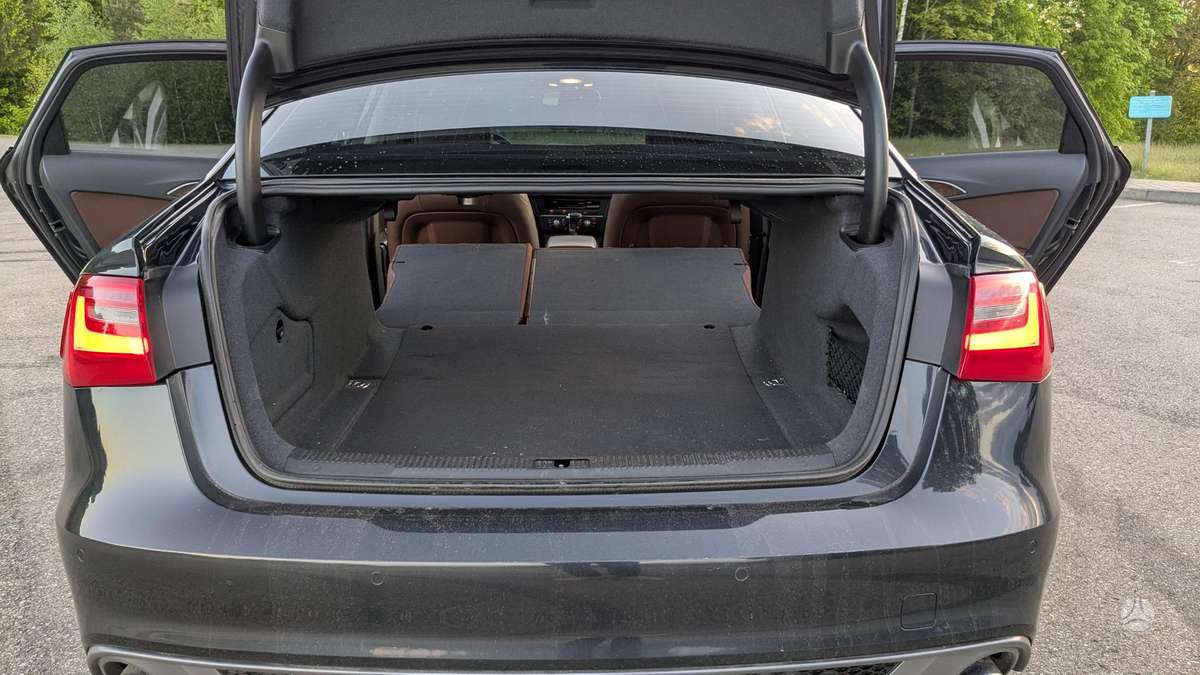 Audi A6, 3.0 l., Седан