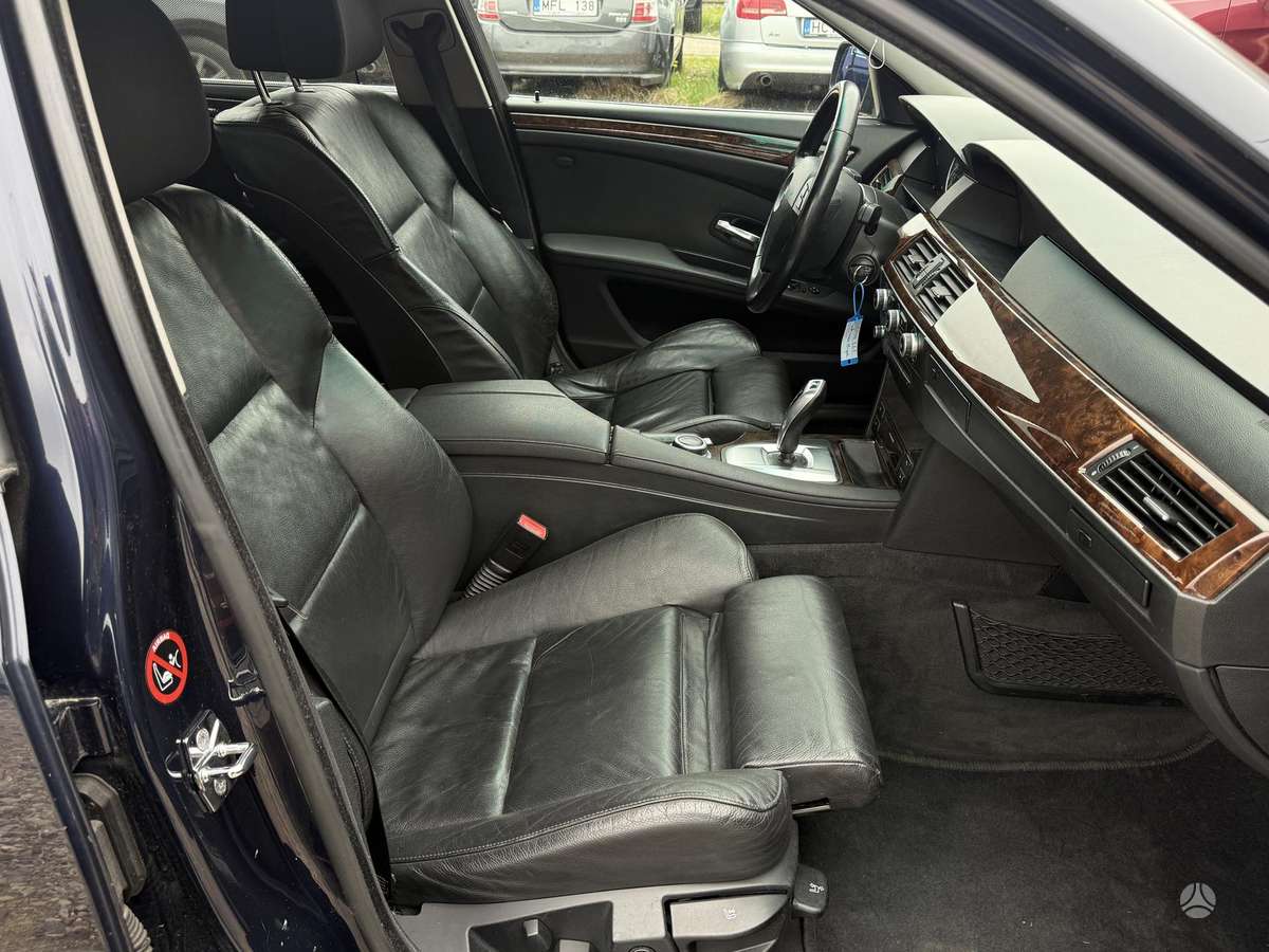 BMW 525, 3.0 l., wagon