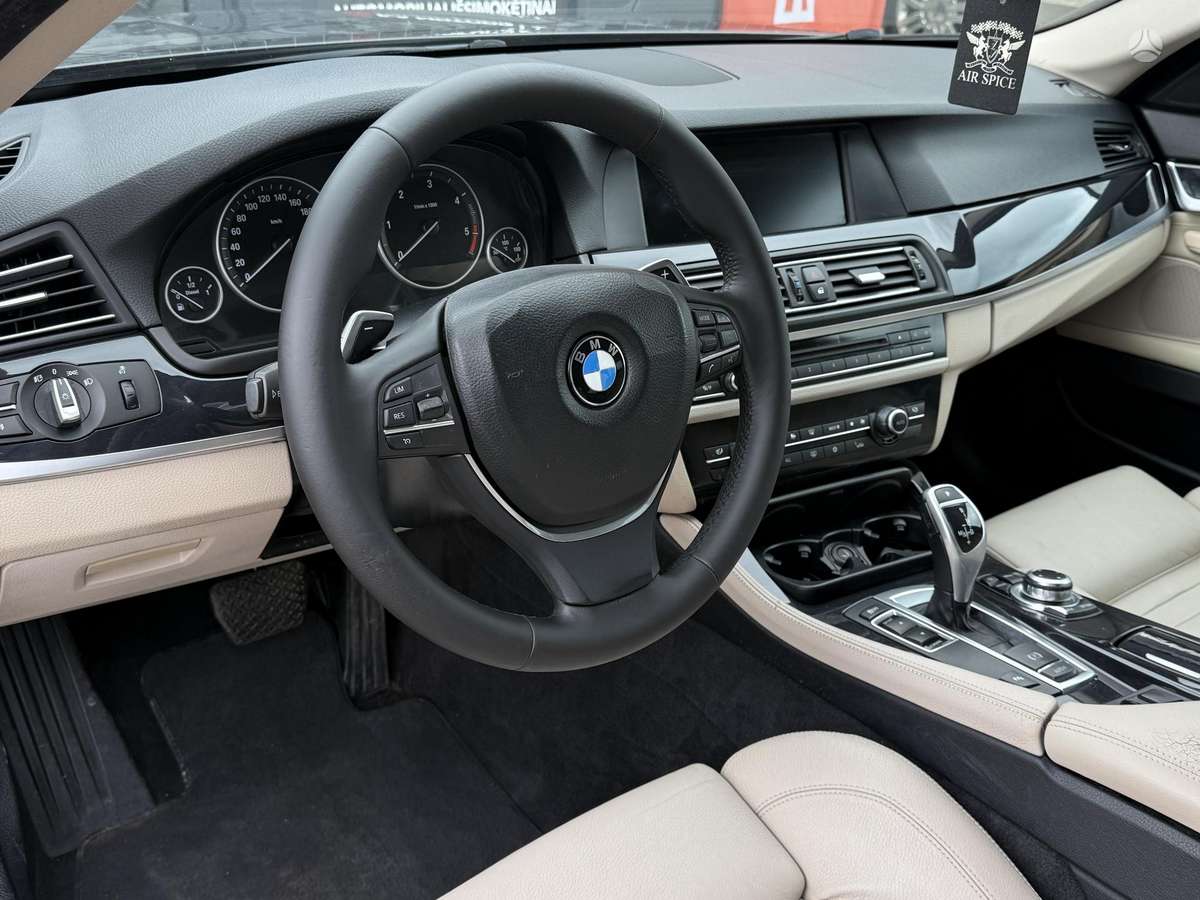 BMW 520, 2.0 l., Универсал