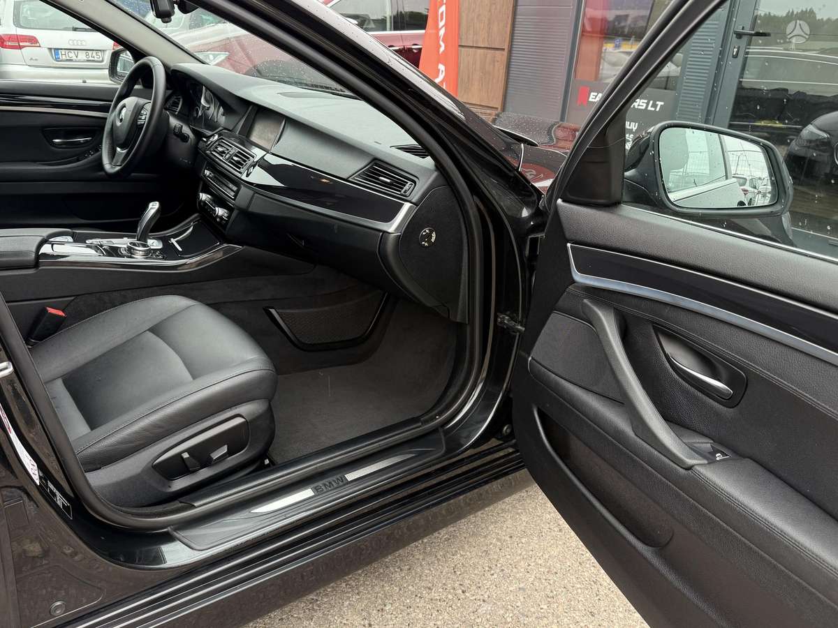BMW 520, 2.0 l., universalas