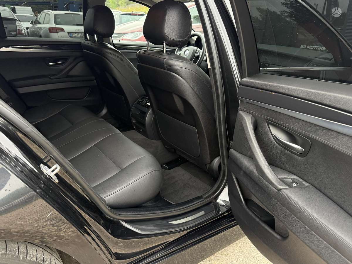 BMW 520, 2.0 l., universalas