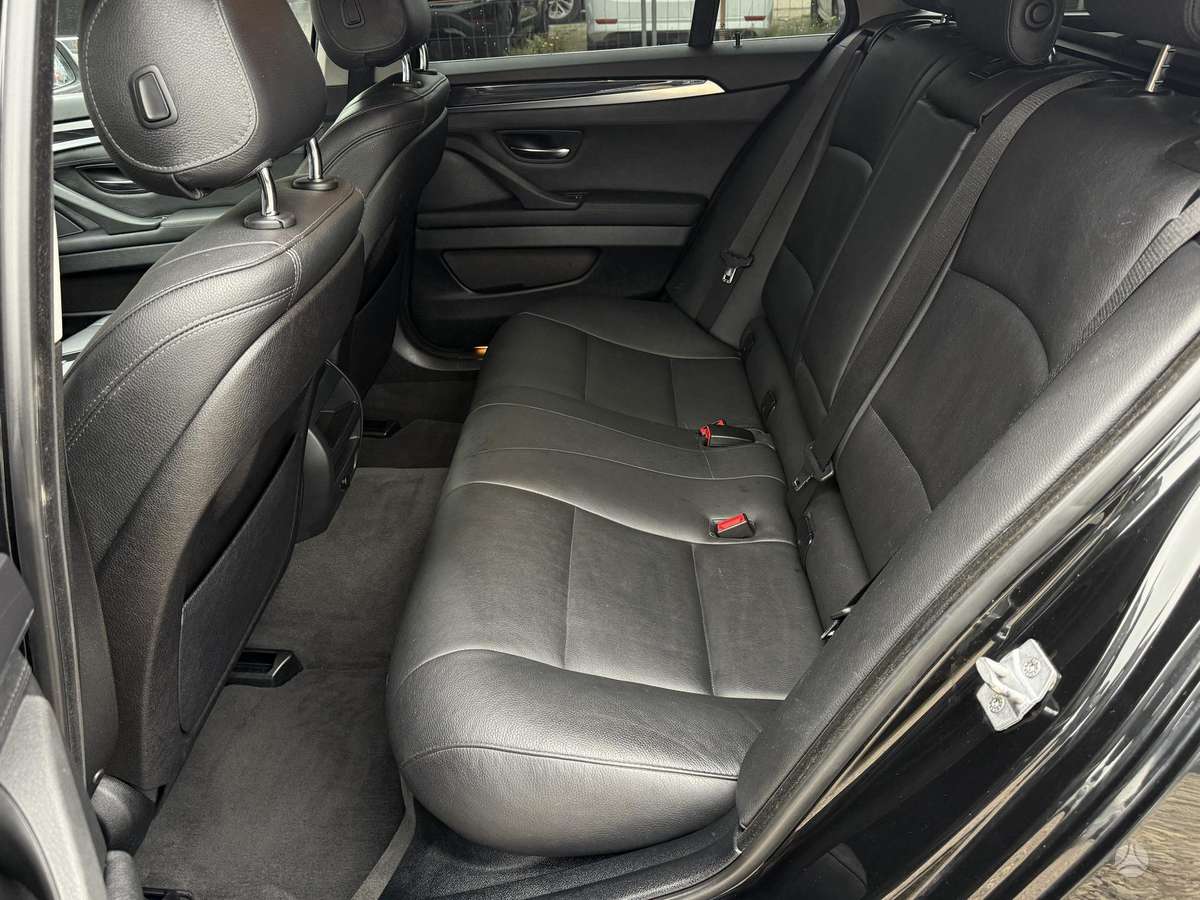 BMW 520, 2.0 l., universalas