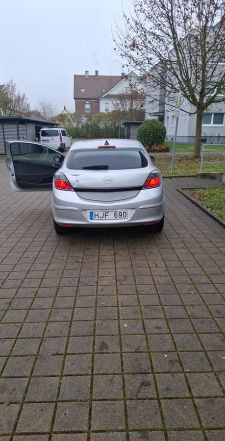 Opel Astra, 1.9 l., Хэтчбек