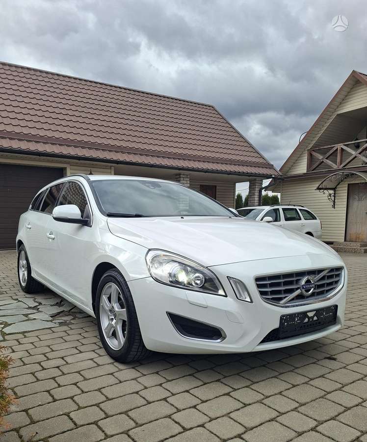 Volvo V60, 2.0 l., hatchback
