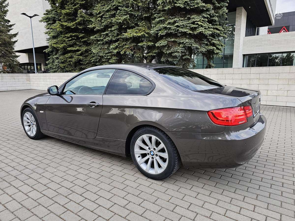 BMW 320, 2.0 l., coupe