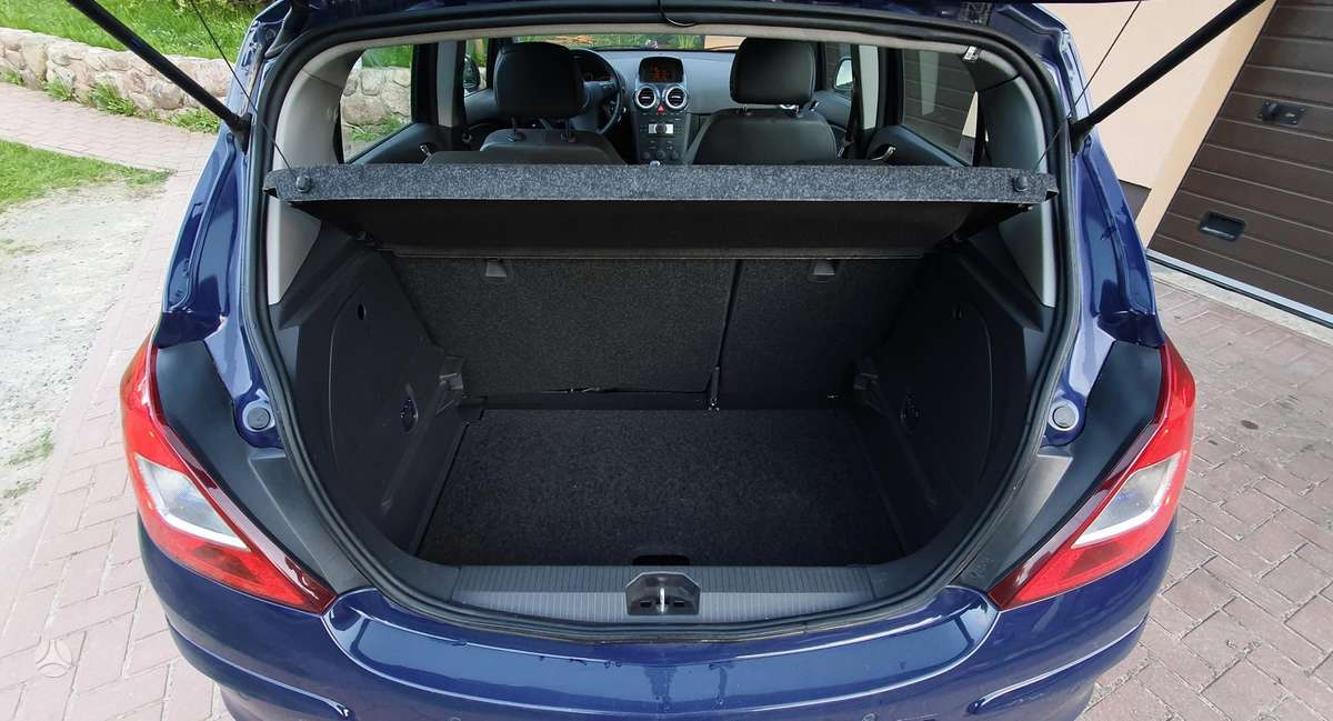 Opel Corsa, 1.7 l., hatchback