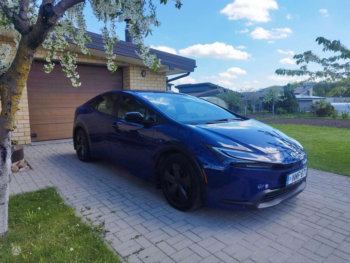 Toyota Prius - 9